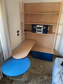 Libreria con scrivania penisola