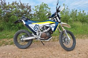 Husqvarna 701 enduro