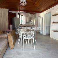 Via Costantino bilocale ristrutturato con terrazzo