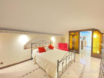 Bilocale climatizzato in pieno centro storico