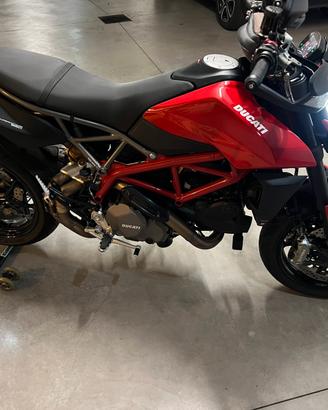 Ducati Hypermotard 950