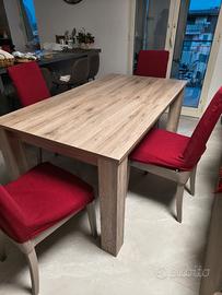 tavolo allungabile con sedie