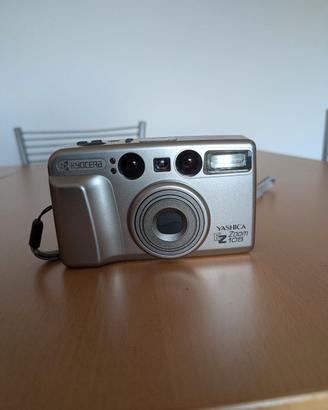 Macchina Fotografica Kyocera Yashica EZ zoom 105