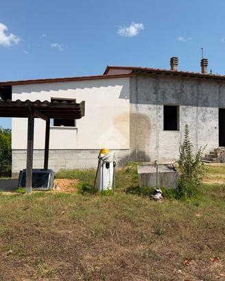 CASA SEMINDIPENDENTE A ALTOPASCIO