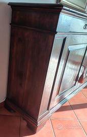 CREDENZA IN STILE 
