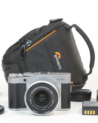 FUJI X A5 + 15-45 3,5-5,6 OIS PZ