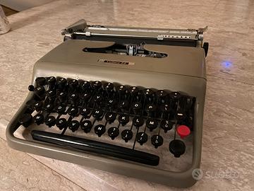 Olivetti LETTERA 22 - Collezionismo In vendita a Reggio Emilia