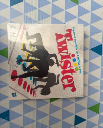 GIOCHI DA RAGAZZO: TWISTER E SAPIENTINO IN INGLESE