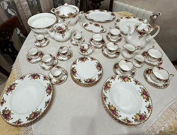 SERVIZIO COMPLETO ROYAL ALBERT  OLD COUNTRY ROSES
