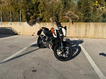 KTM DUKE 125cc 2016