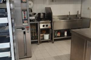 Attivitá' bar pasticceria