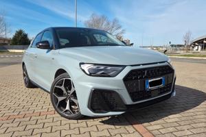 Audi A1 SPB 30 TFSI Identity Black IN GARANZIA