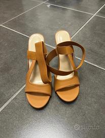 Sandali Eleganti con Tacco e Fascette Elastiche