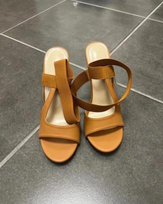 Sandali Eleganti con Tacco e Fascette Elastiche