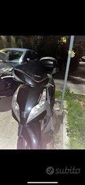 Vendo scooter 300 Peugeot