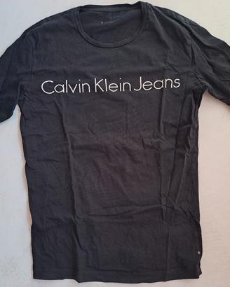 t-shirt  calvin klein 