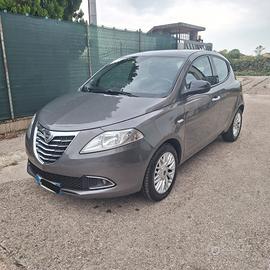 Lancia Ypsilon 1.3 MJT GARANZIA