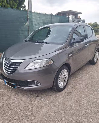 Lancia Ypsilon 1.3 MJT GARANZIA