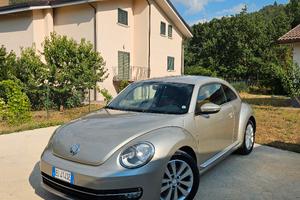 VW Maggiolino 1.6  TDI 105 CV - interni in pelle