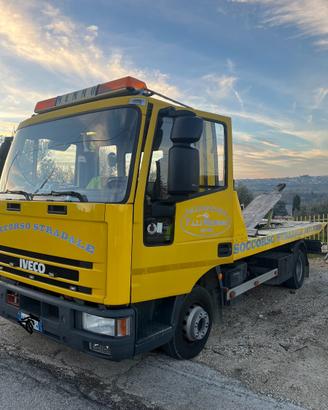 Carroattrezzi Iveco Eurocargo 75