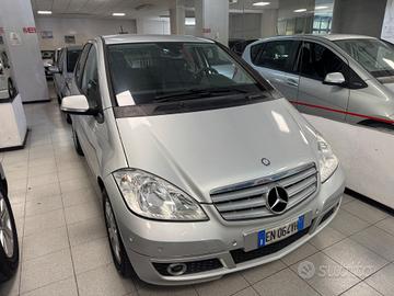 Mercedes-benz A 150 BlueEFFICIENCY Executive