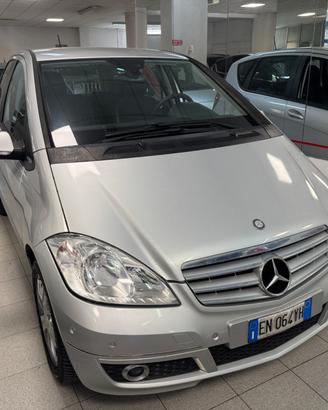 Mercedes-benz A 150 BlueEFFICIENCY Executive