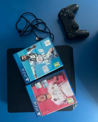 PS4 Slim 500GB + Controller + 2 Giochi