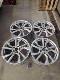 Cerchi in lega originali Audi TT MK3 19"
