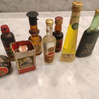 mignon liquori 8 pezzi