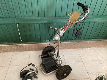 Golf motorino elettrico e set mazze vintage