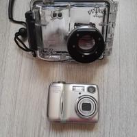 Nikon Coolpix 4100 con custodia subacquea