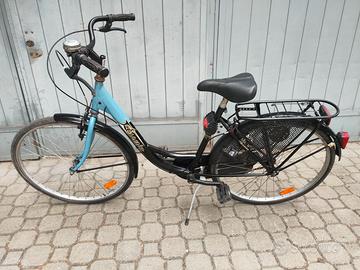 Bcicletta city bike Esperia bici 26 con seggiolino