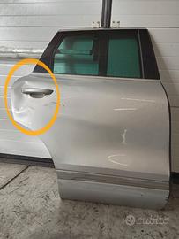 Porta Posteriore Dx Volkswagen Touareg anno 2012