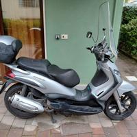 piaggio beverly 250