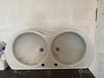 2 lavandini doppi per bagno in ceramica