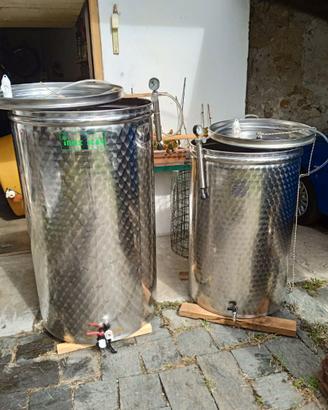 Botti inox per vino e olio