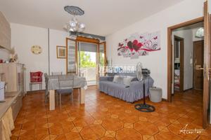 Modena Est Ampio appartamento in contesto tranquil