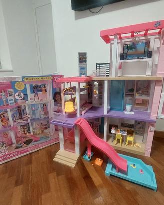 casa Barbie dream house