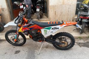 Ktm 500 six days 2020