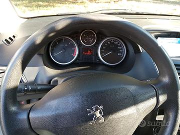 PEUGEOT 206+