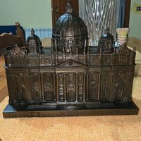 modello in scala della Basilica di San Pietro