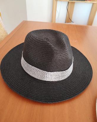 Cappello nero