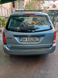 ford Focus 16 16v b. s.w. 1999