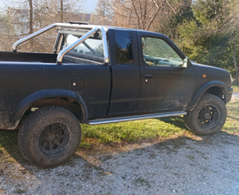 Nissan navara dt25