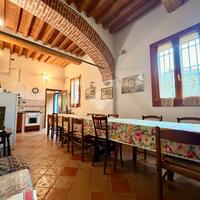 PORZIONE DI TRIFAMILIARE A BUDRIO