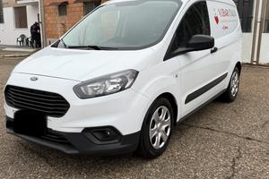 Ford Transit Courier Van 1.5 TDCI 100CV