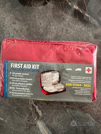 Kit pronto soccorso auto