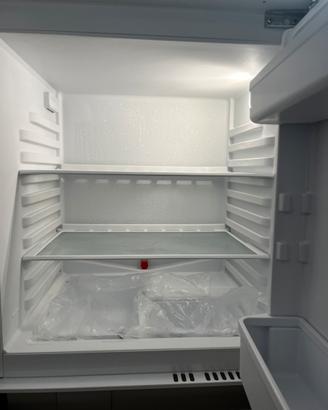 Frigo Indesit Nuovo da incasso sottopiano