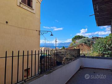 3 LOCALI A REGGIO DI CALABRIA