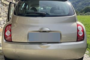Nissan micra 2004 1.2 benzina